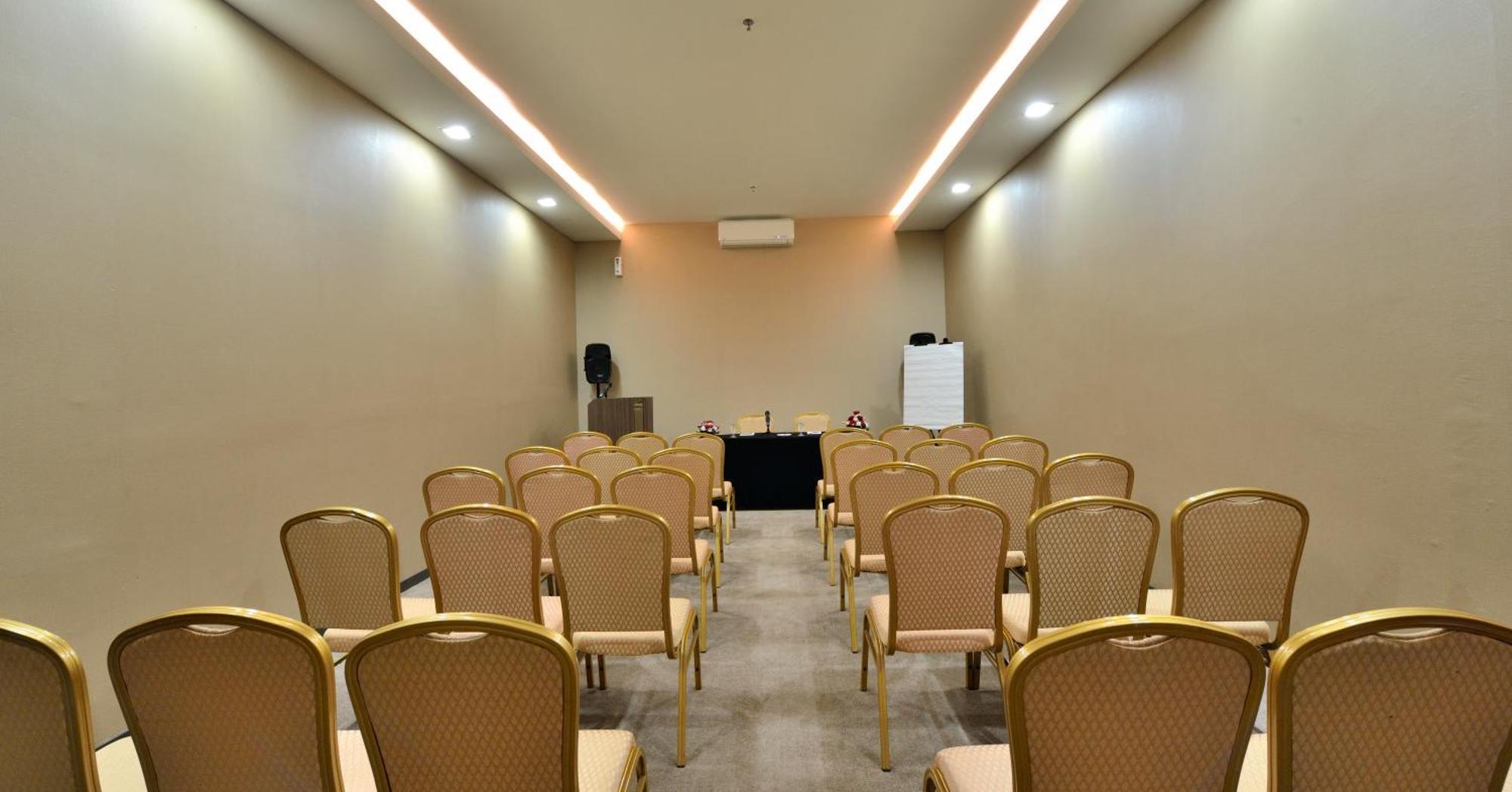 Serela Merdeka By Kagum Hotels Bandung Exterior foto